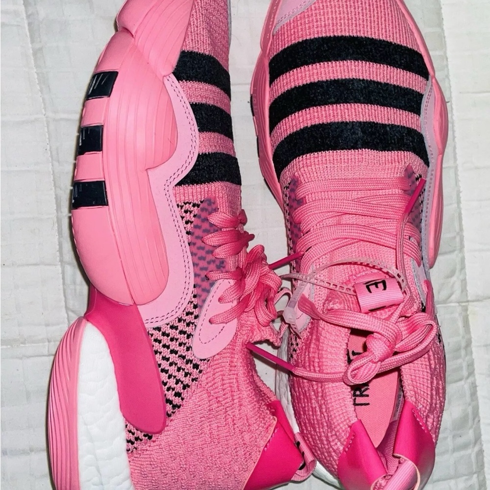 ADIDAS Trae Young 2.0 Knit Bliss Pink Black Basketball  Sneakers Mens Sz 11 1/2